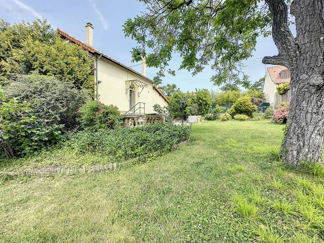 Maison à SUCY-EN-BRIE