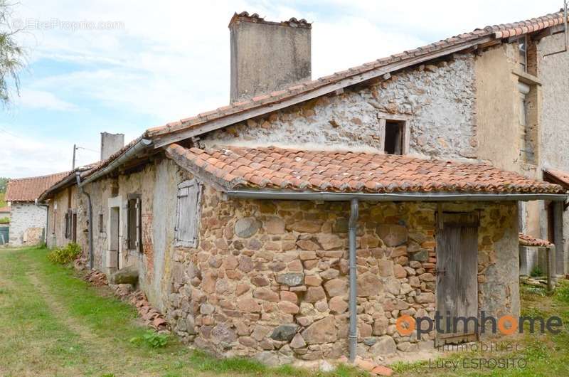 Maison à CHIRAC