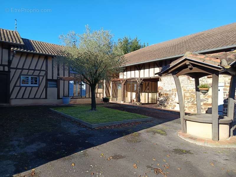 Maison à AIRE-SUR-L&#039;ADOUR