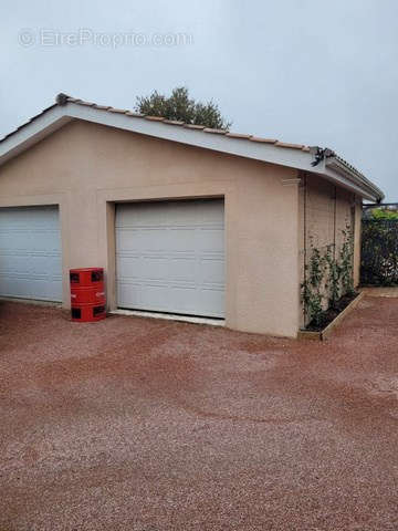 Maison à LA VILLE-DIEU-DU-TEMPLE