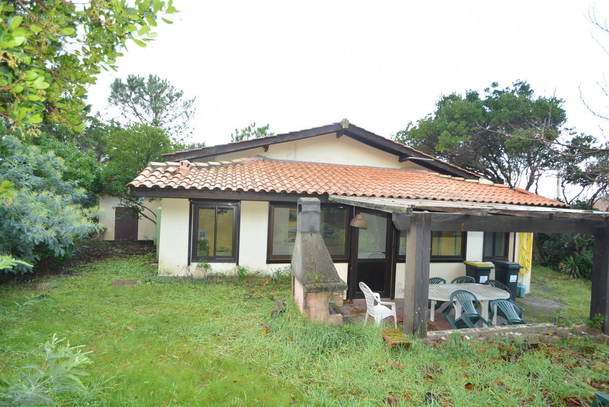 Maison à LACANAU