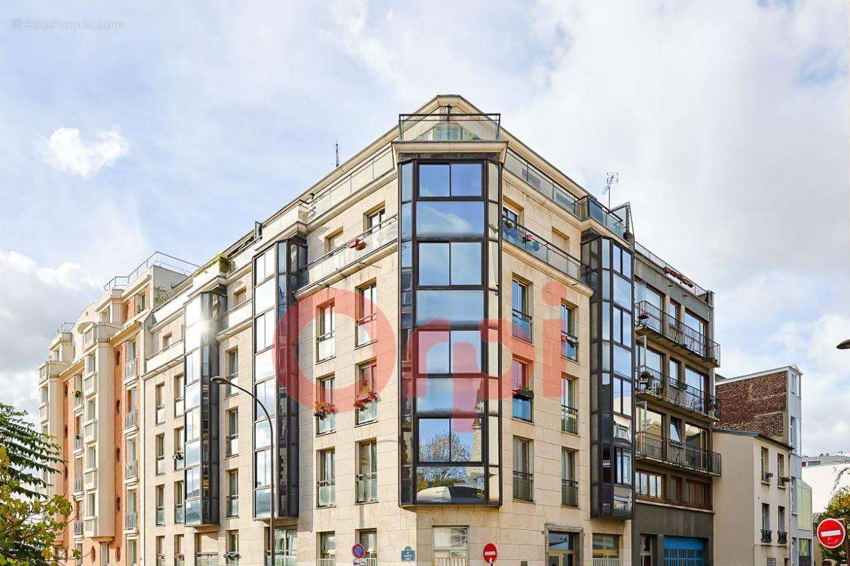 Appartement à PARIS-20E