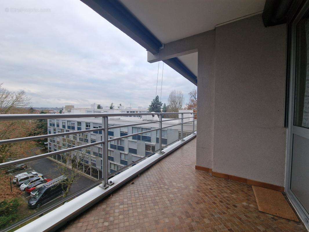 Appartement à VAIRES-SUR-MARNE