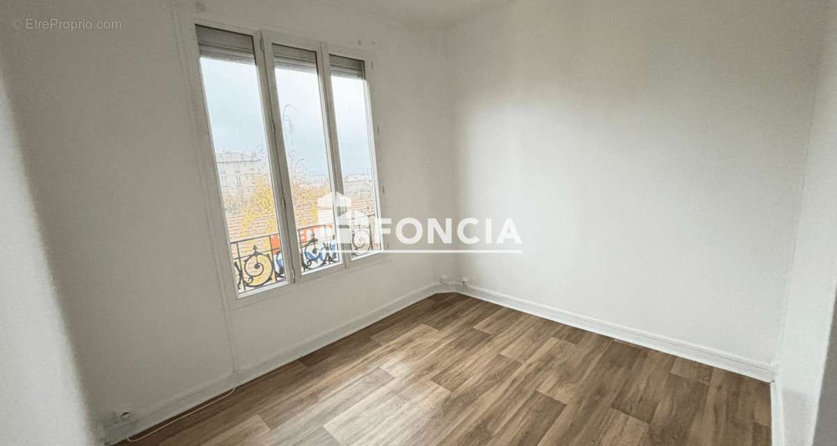 Appartement à FONTENAY-SOUS-BOIS