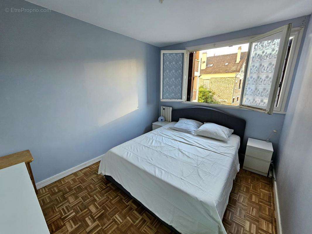 Appartement à EPINAY-SUR-SEINE