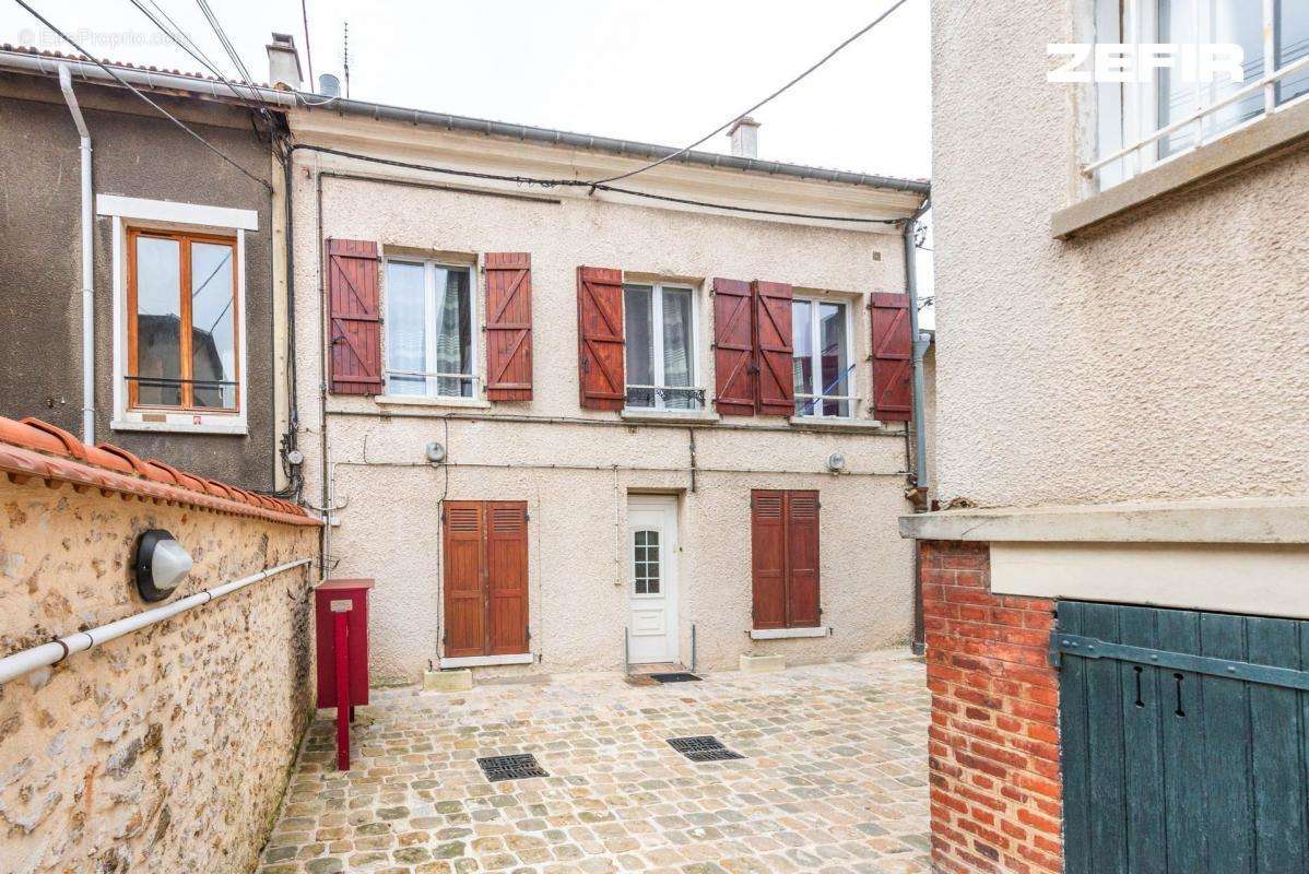 Appartement à LE CHESNAY