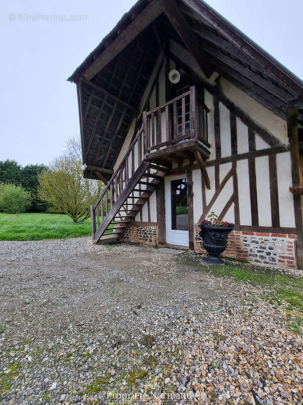 Maison à BERNAY