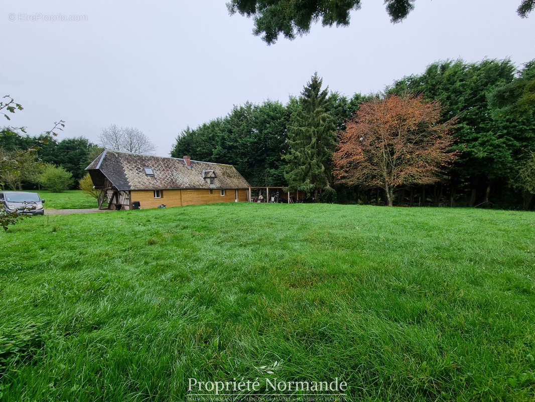 Maison à BERNAY