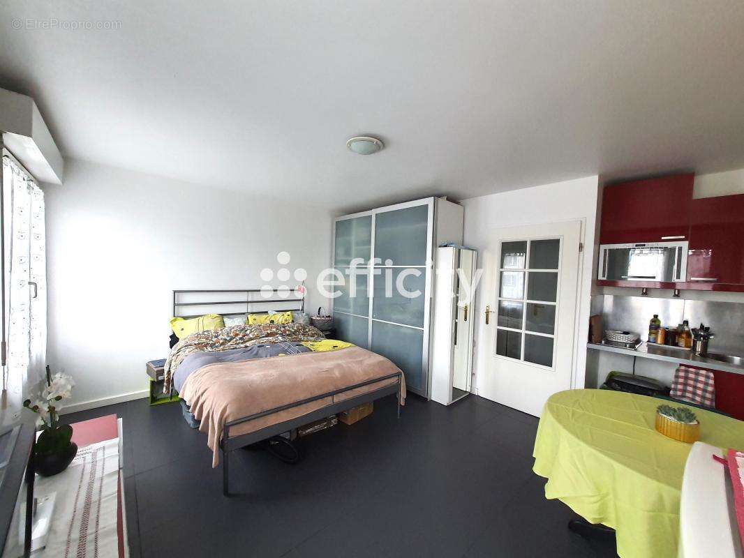 Appartement à CHATILLON