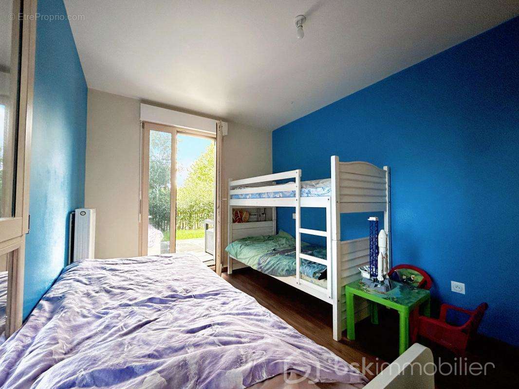 Appartement à NANTERRE