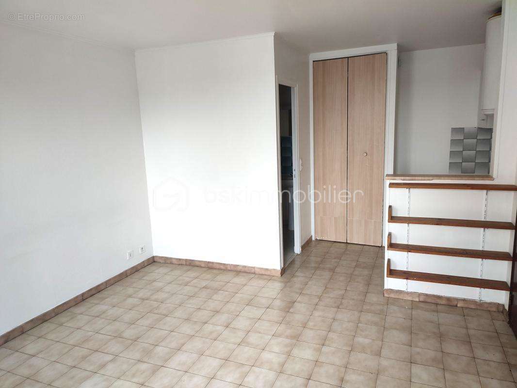 Appartement à EPINAY-SUR-ORGE