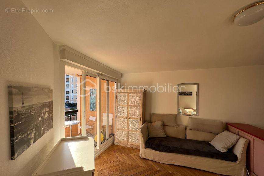 Appartement à BEAUSOLEIL