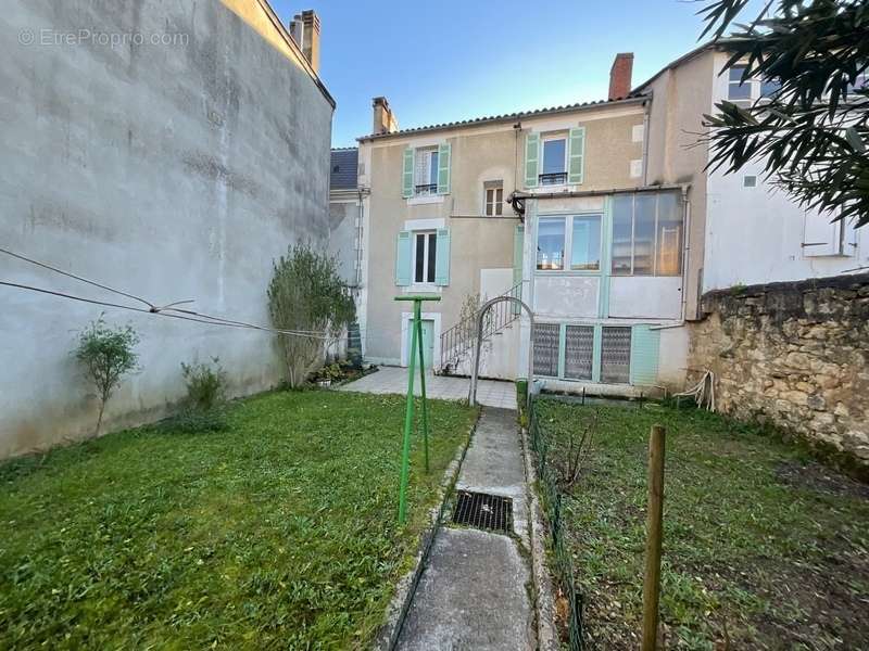 Maison à PERIGUEUX