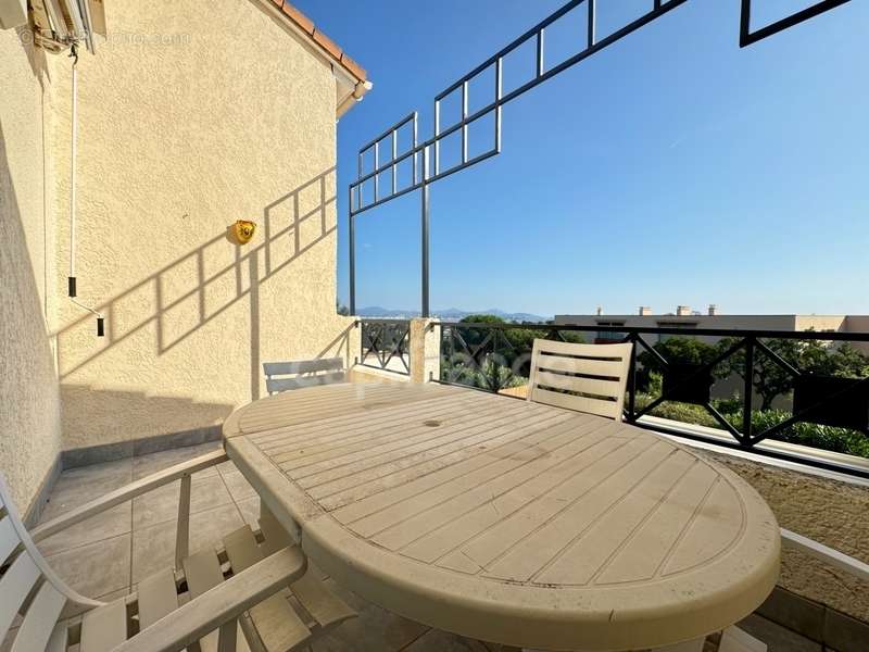 Appartement à FREJUS