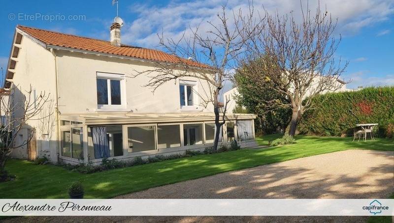 Maison à LA ROCHELLE