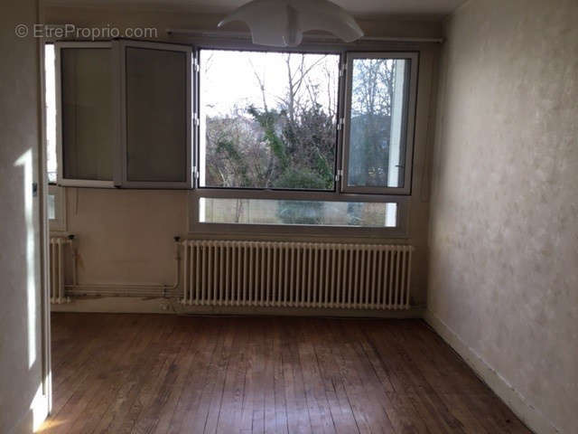 Appartement à RUEIL-MALMAISON