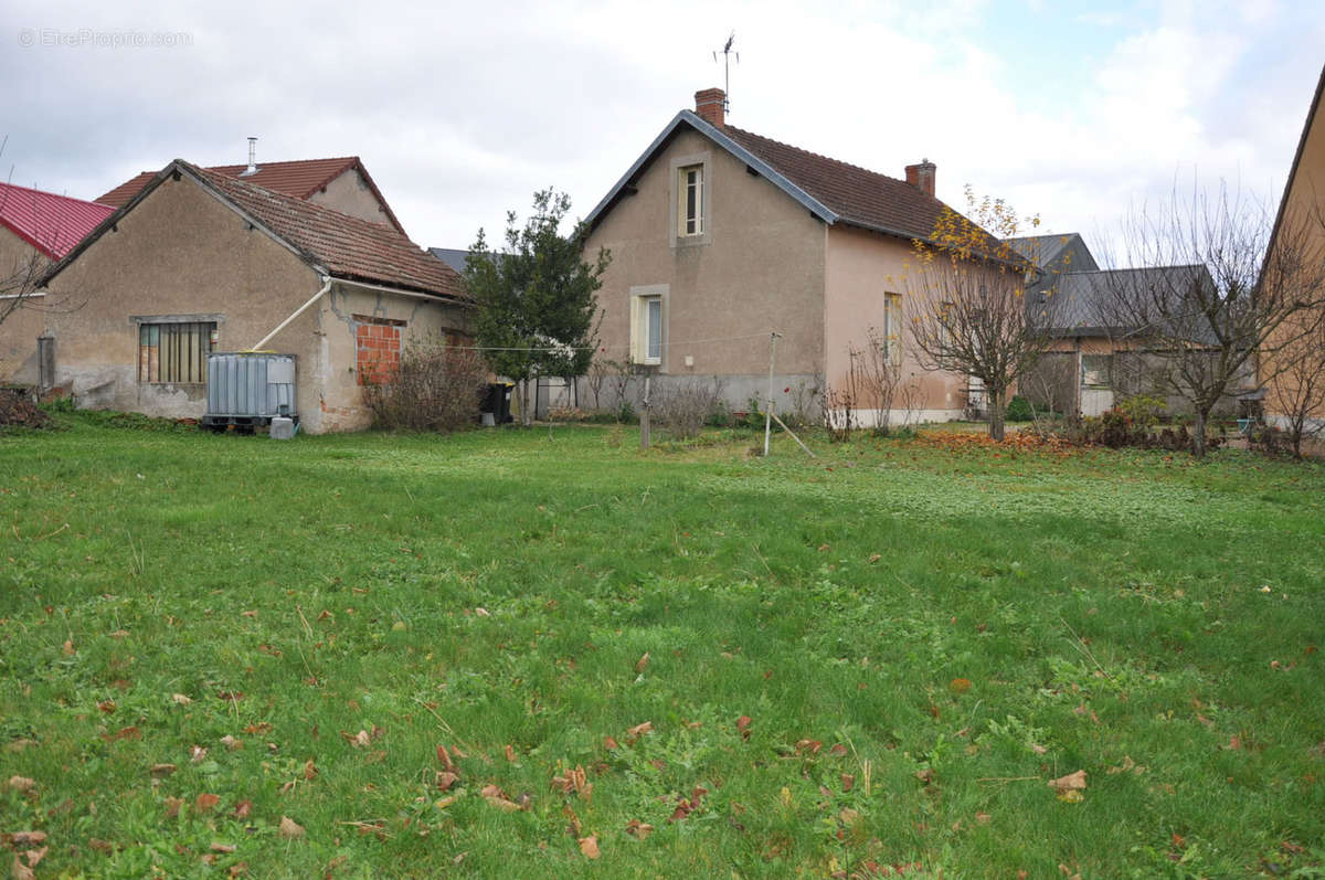 Maison à LAPALISSE