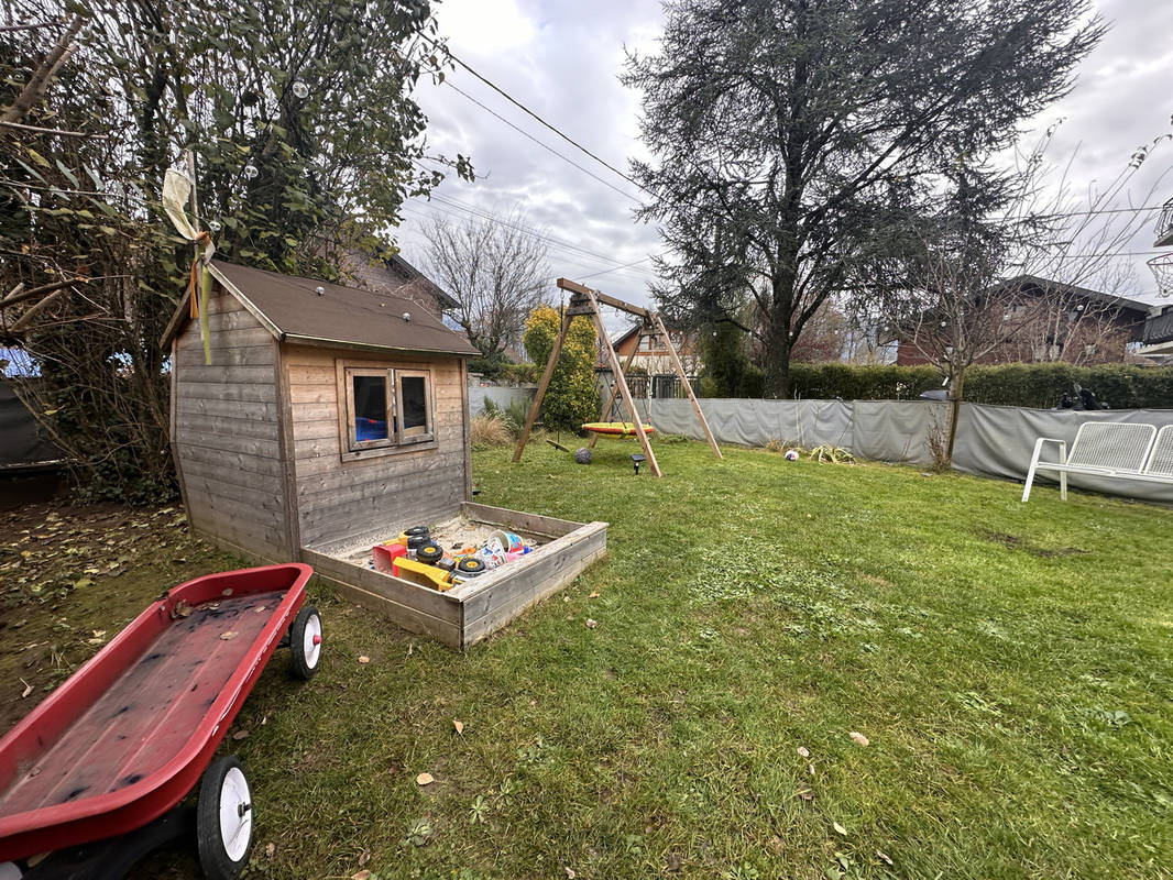 Appartement à SEVRIER