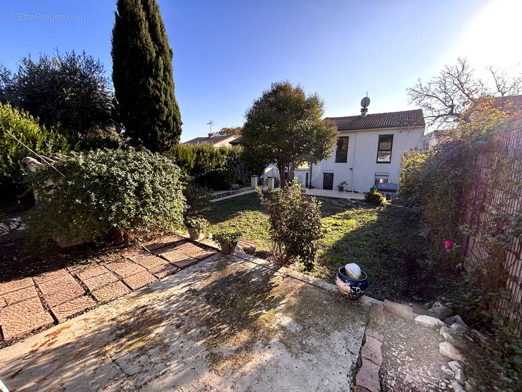 Maison à NIMES