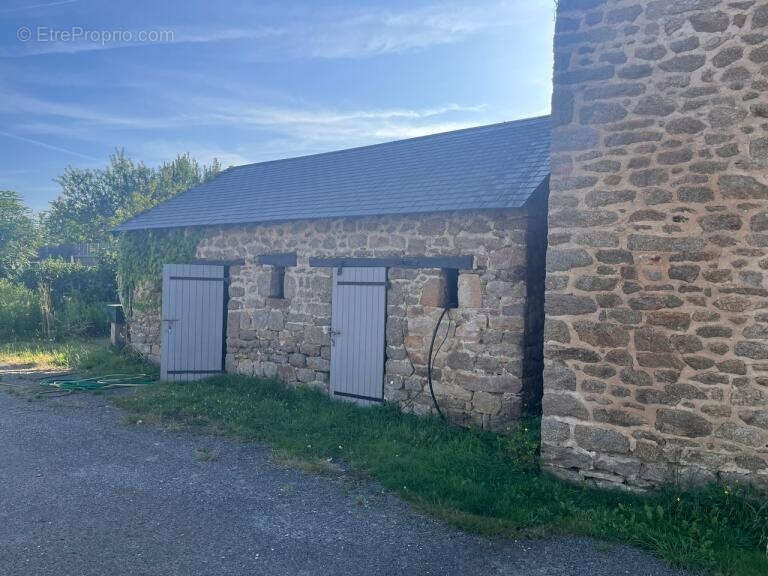 Maison à MAYENNE