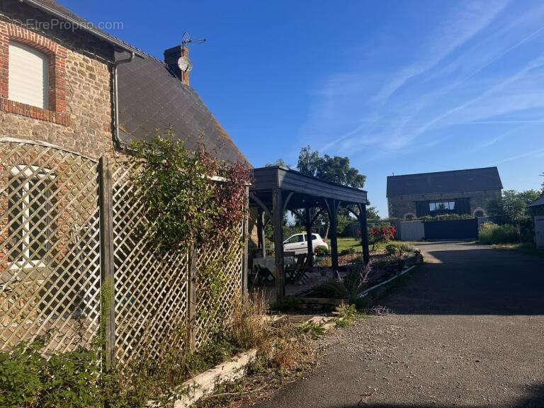 Maison à MAYENNE