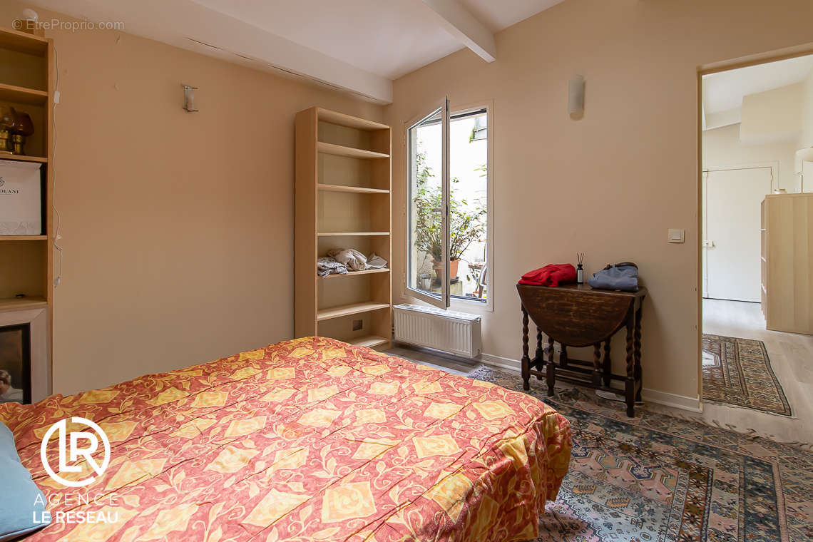 Appartement à PARIS-5E