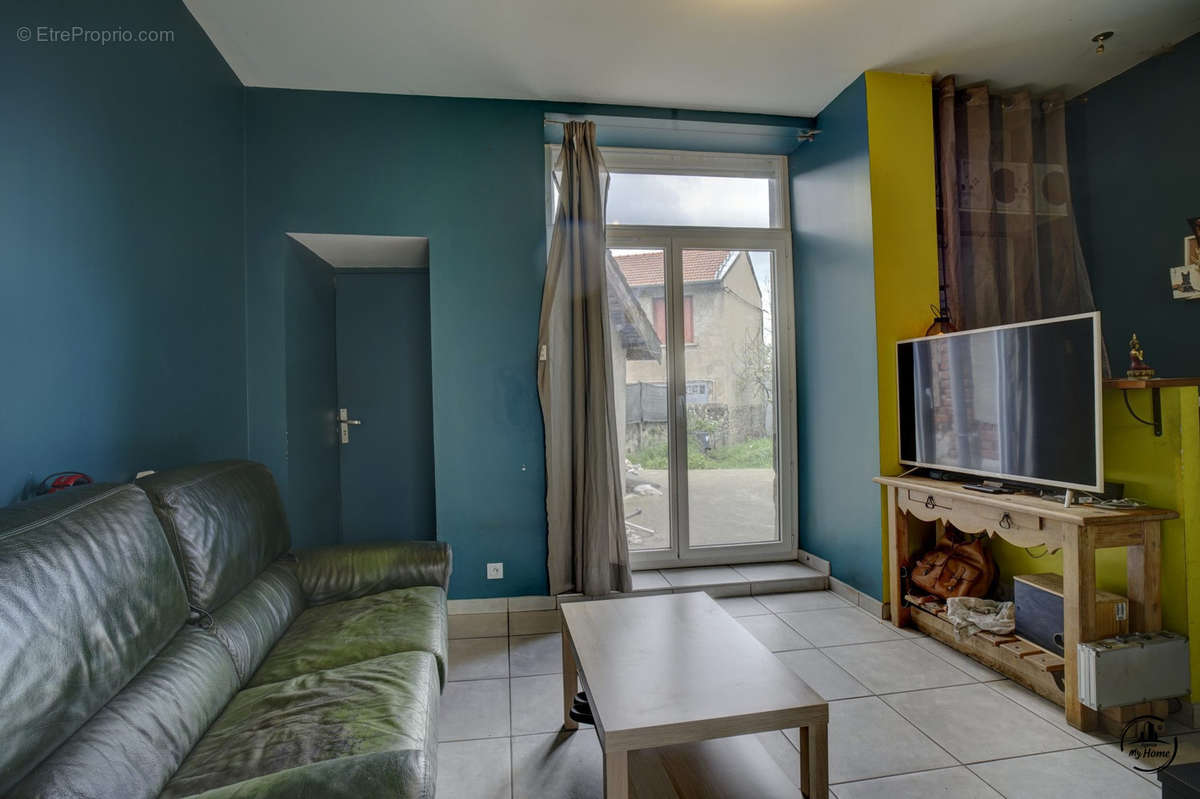 Appartement à SAINT-ETIENNE