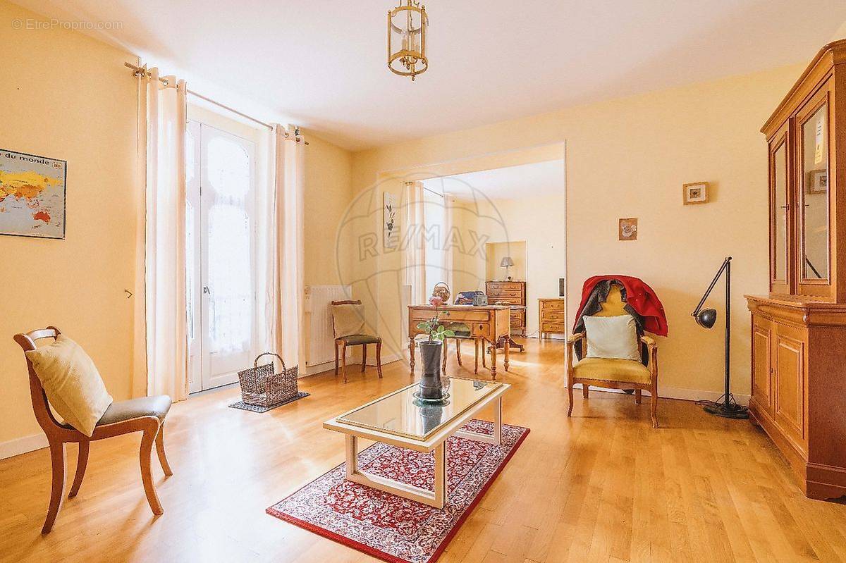 Appartement à VICHY