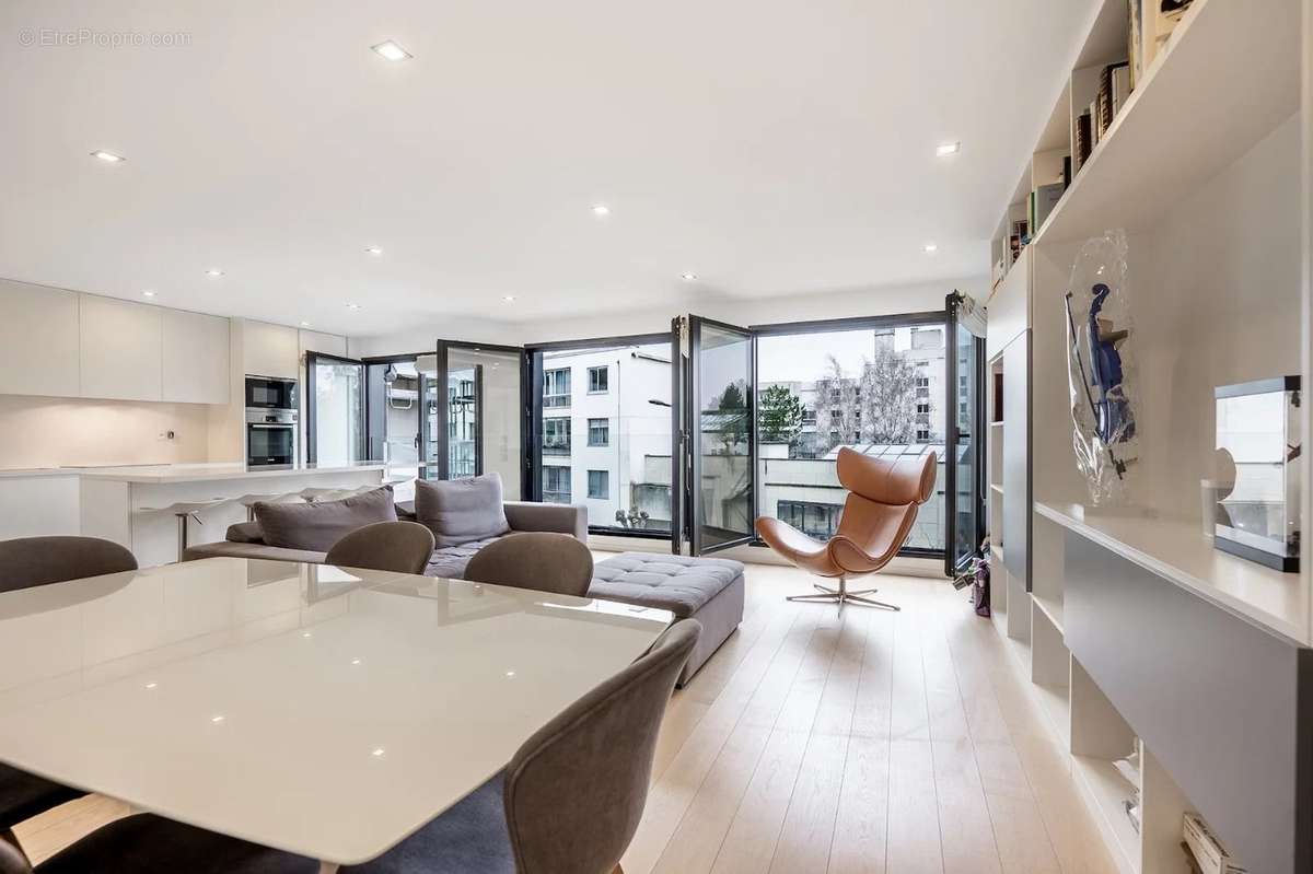 Appartement à BOULOGNE-BILLANCOURT