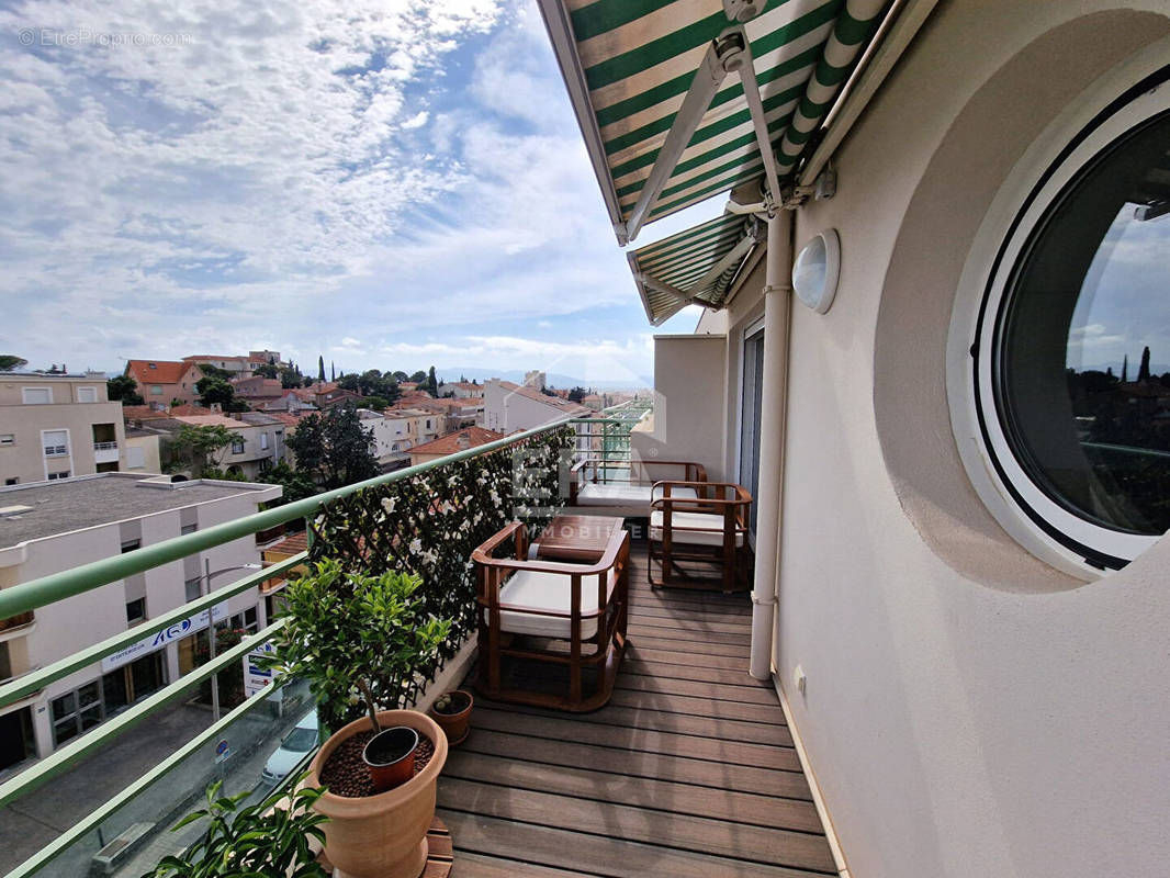 Appartement à SAINT-RAPHAEL