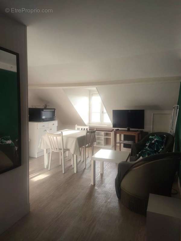 Appartement à COLOMBES