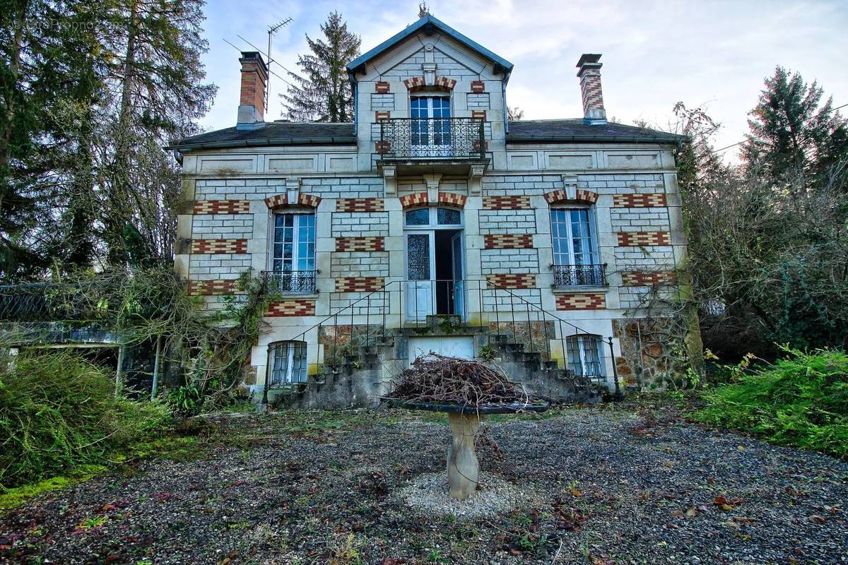 Maison à SAINT-MARC-SUR-SEINE