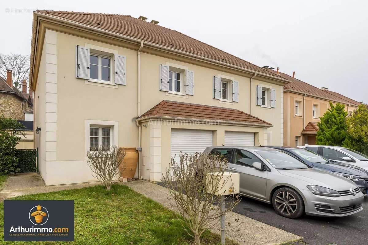 Maison à BOISSISE-LA-BERTRAND