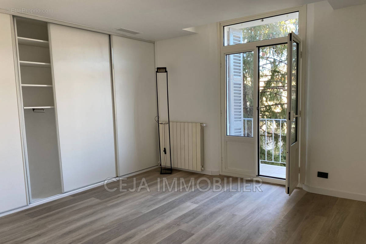 Appartement à DRAGUIGNAN