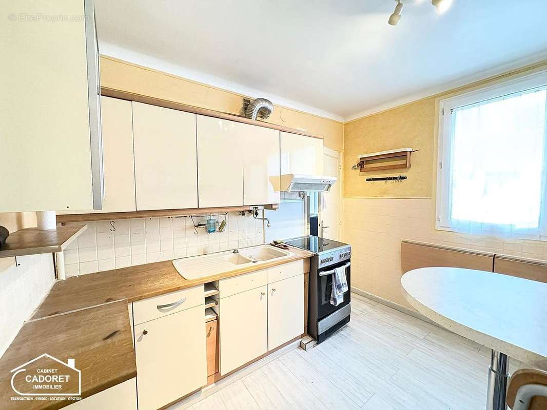   - Appartement à NANTES