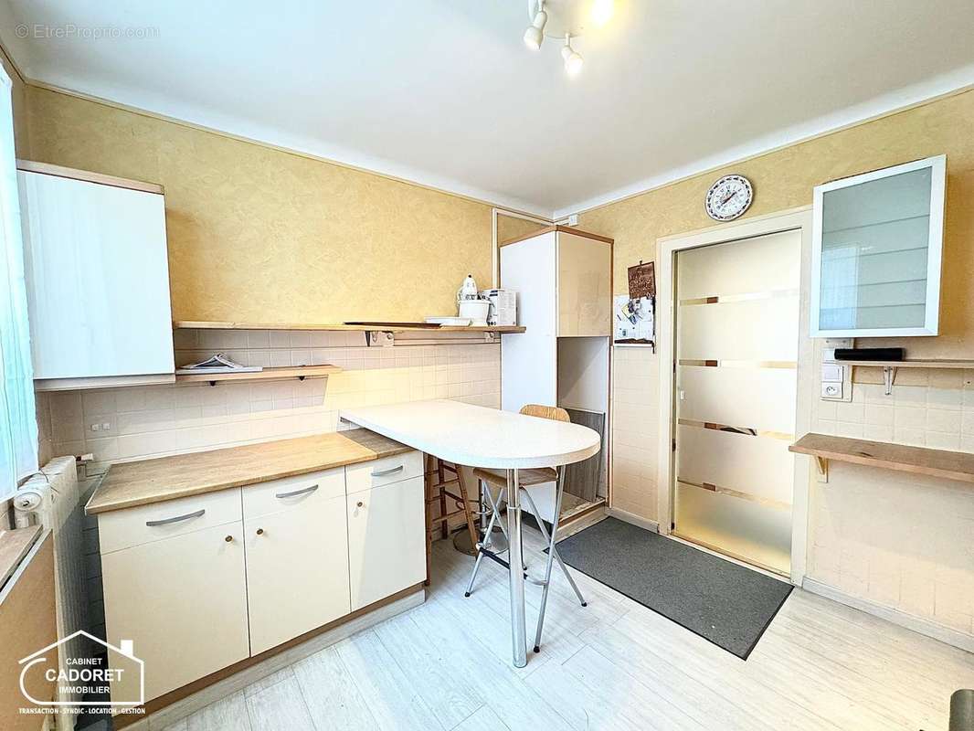   - Appartement à NANTES