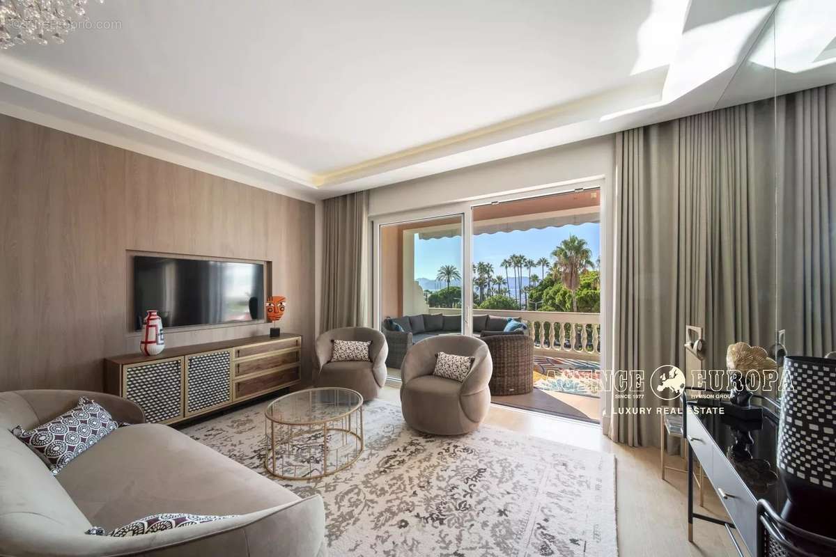 Appartement à CANNES