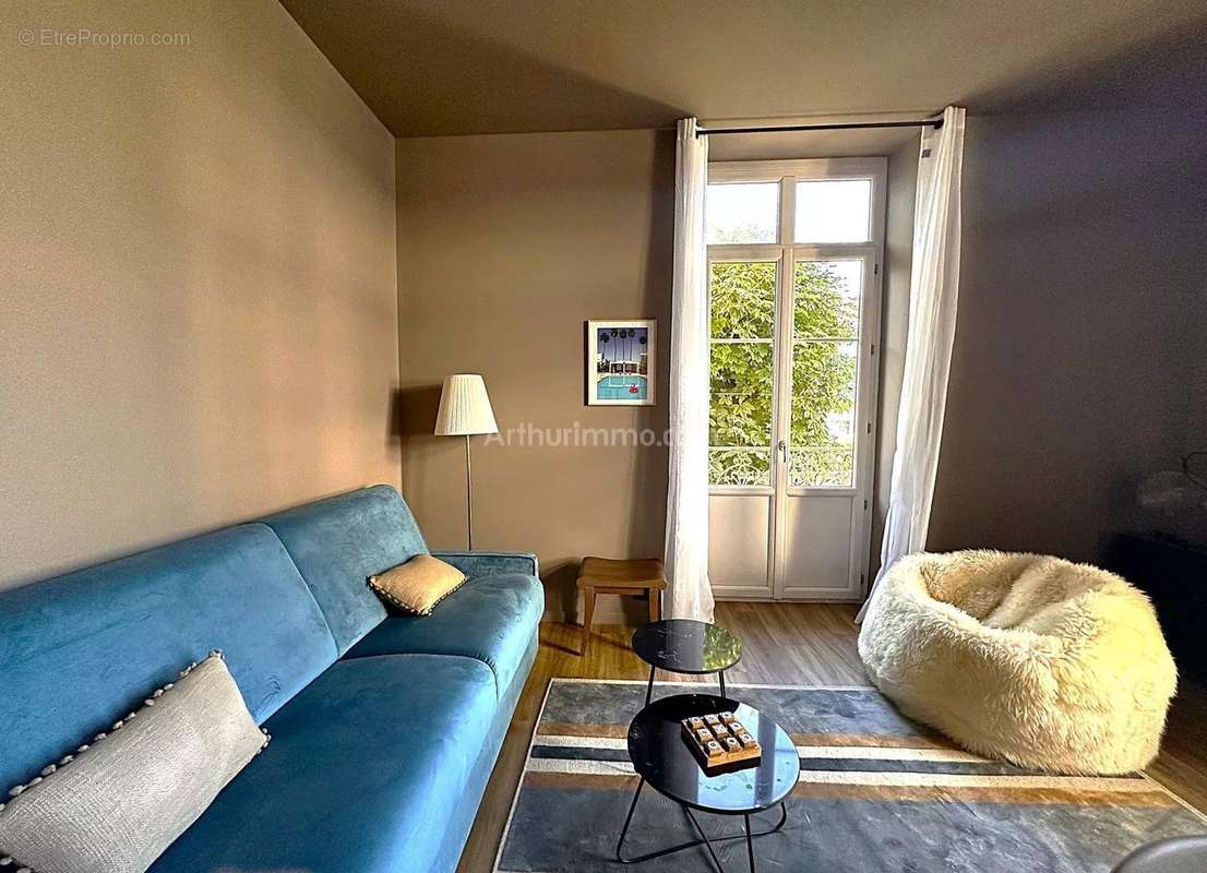 Appartement à AIX-LES-BAINS