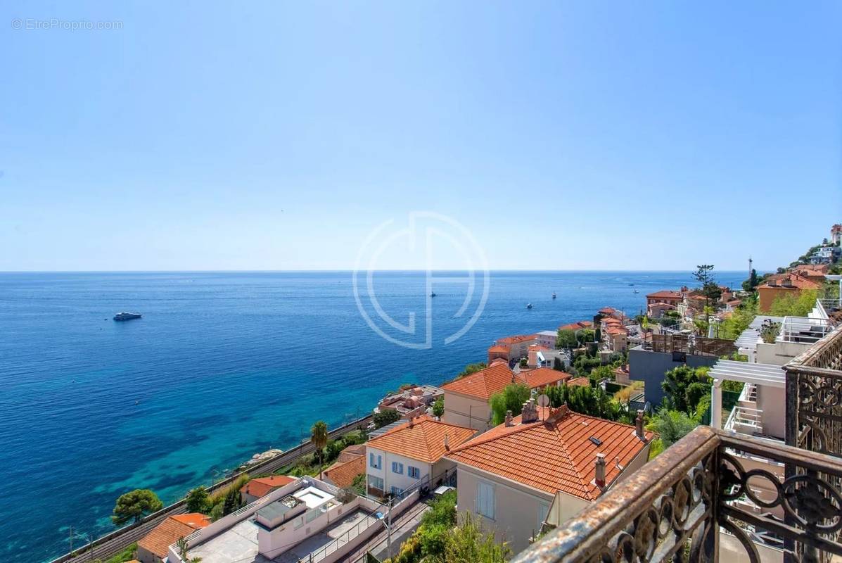 Maison à ROQUEBRUNE-CAP-MARTIN