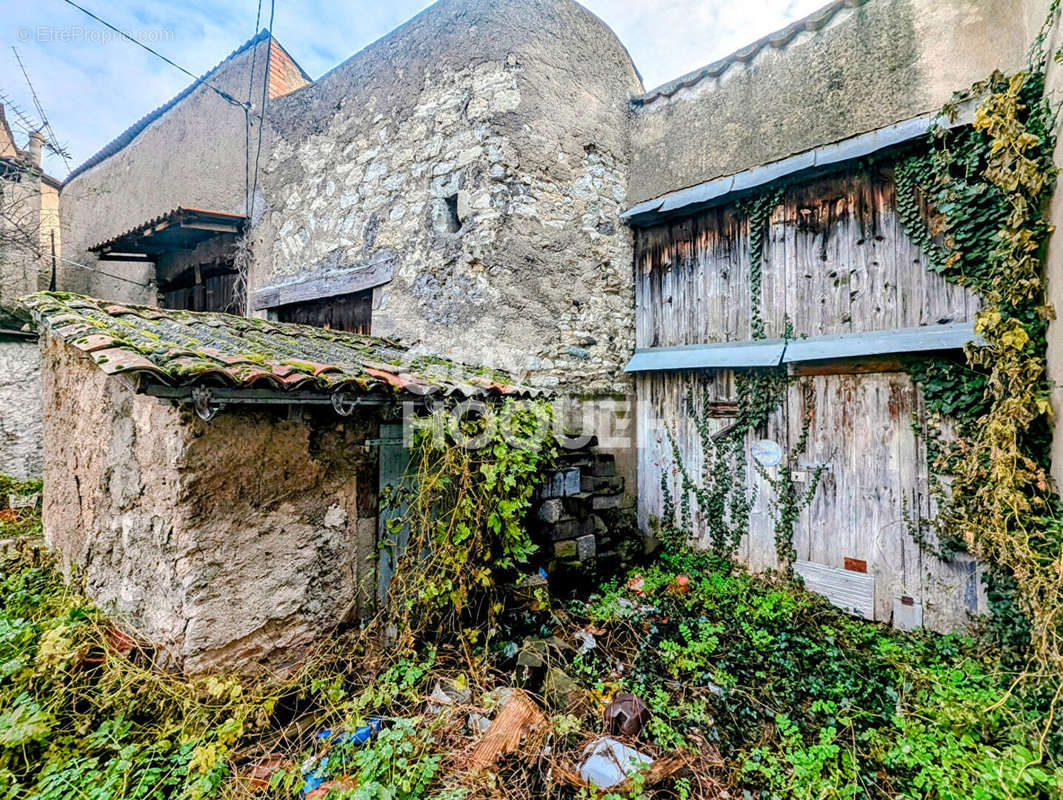 Maison à PONT-DU-CHATEAU