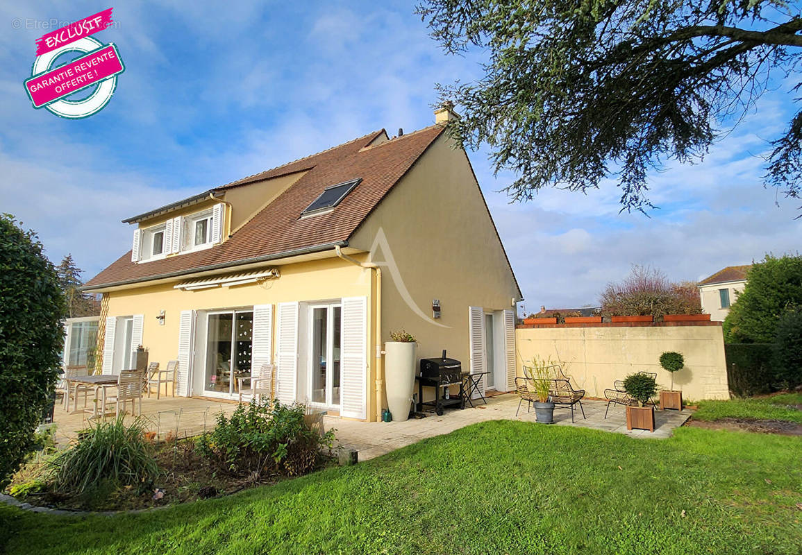 Maison à DOURDAN