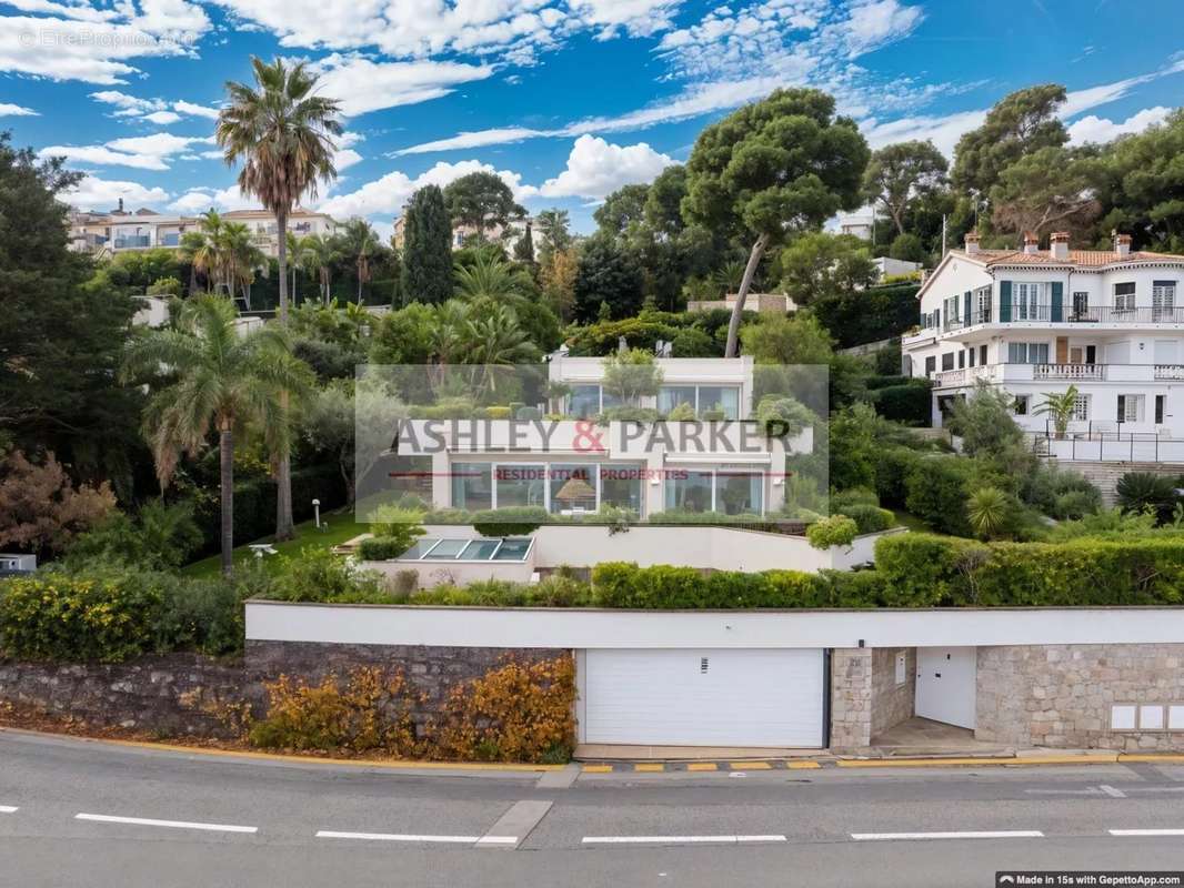 Maison à ROQUEBRUNE-CAP-MARTIN