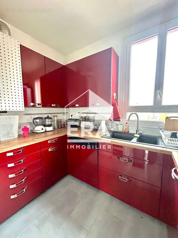 Appartement à NANTERRE