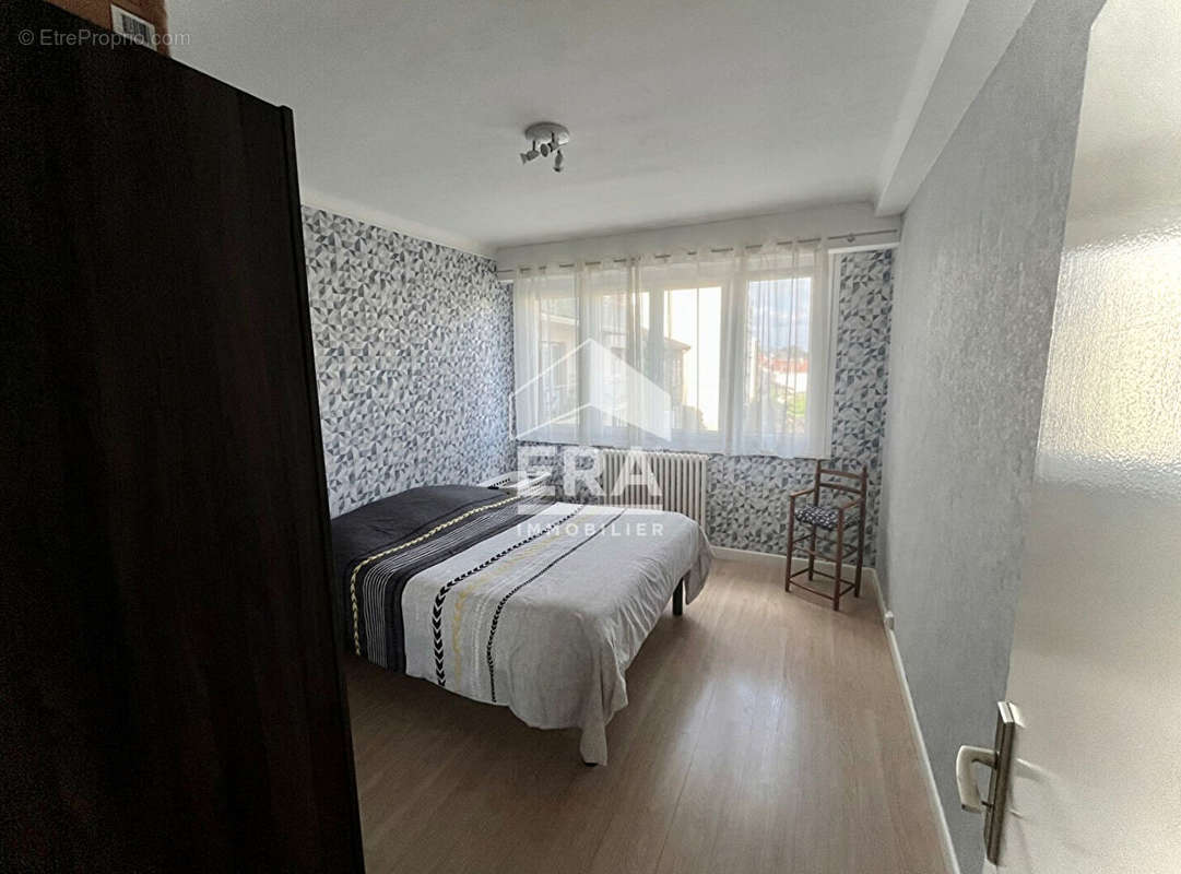 Appartement à NANTERRE