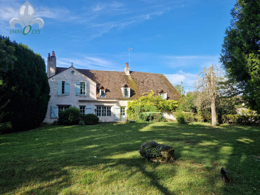 Maison à BEAUNE