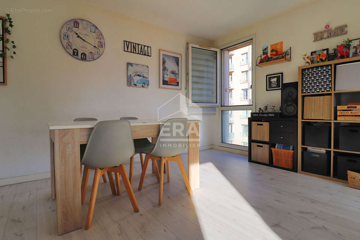 Appartement à MARSEILLE-10E