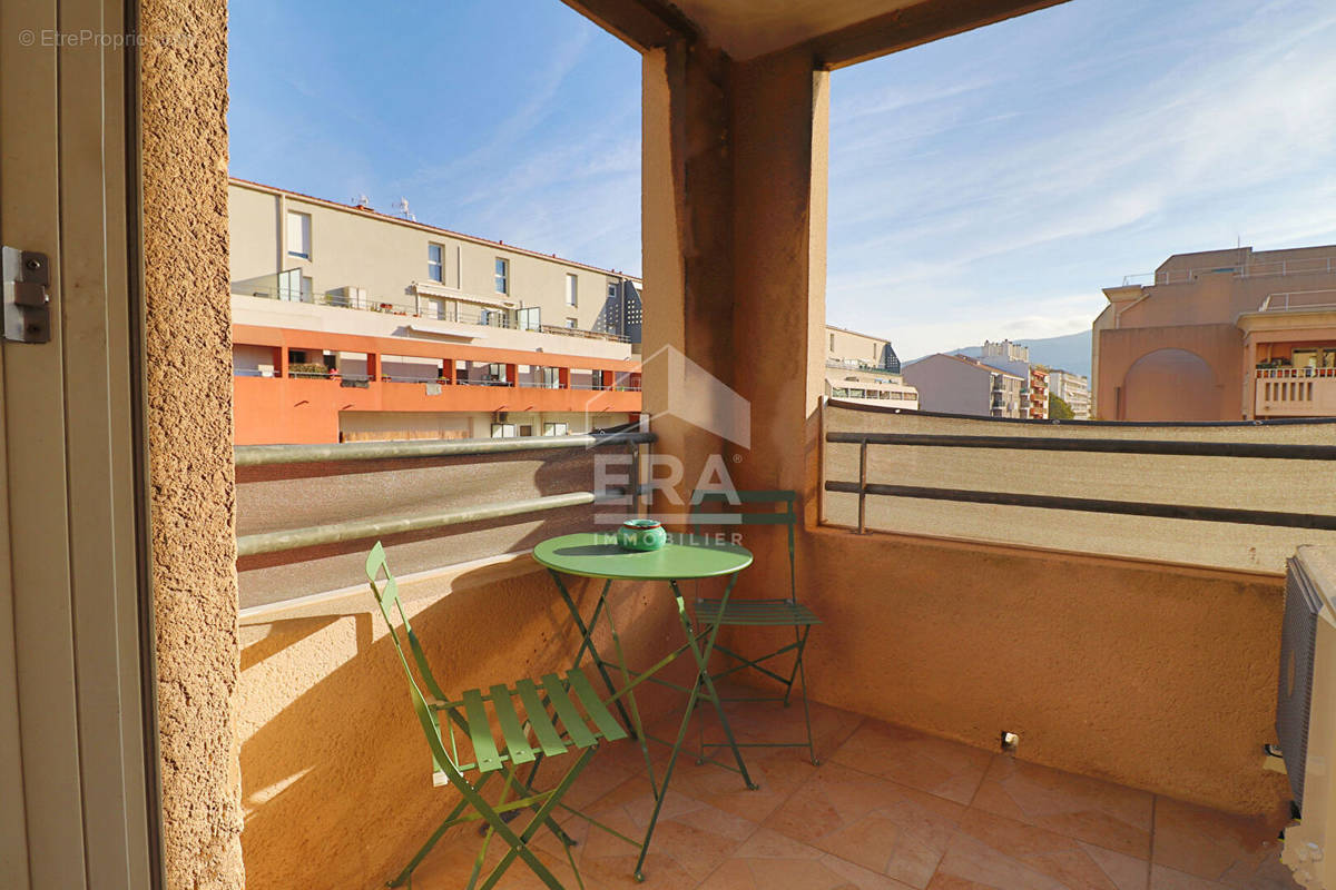 Appartement à MARSEILLE-10E