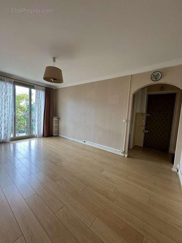 Appartement à RUEIL-MALMAISON