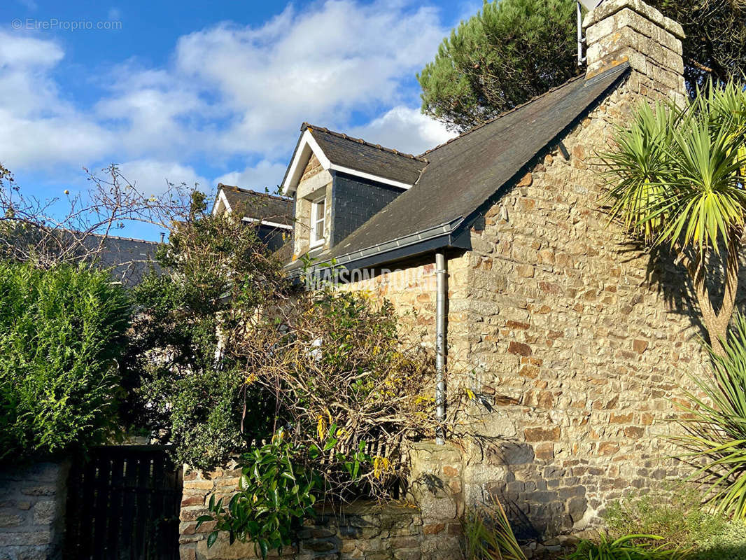 Maison à GUIDEL