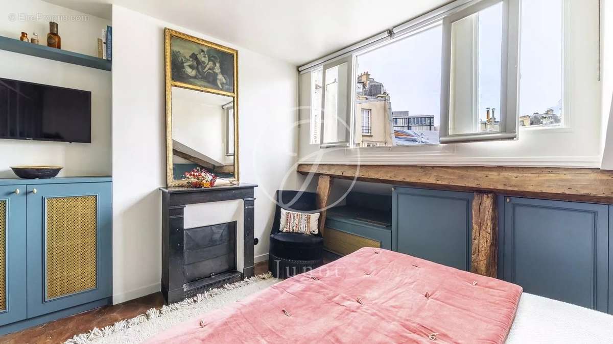 Appartement à PARIS-6E